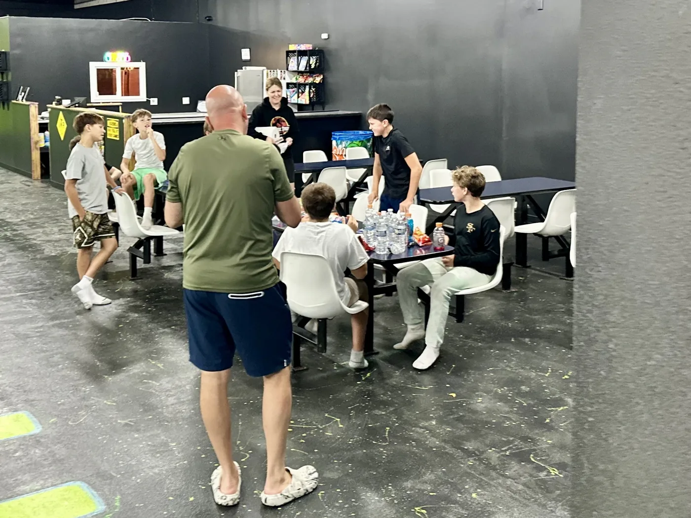 Party Lounge & Snack Area